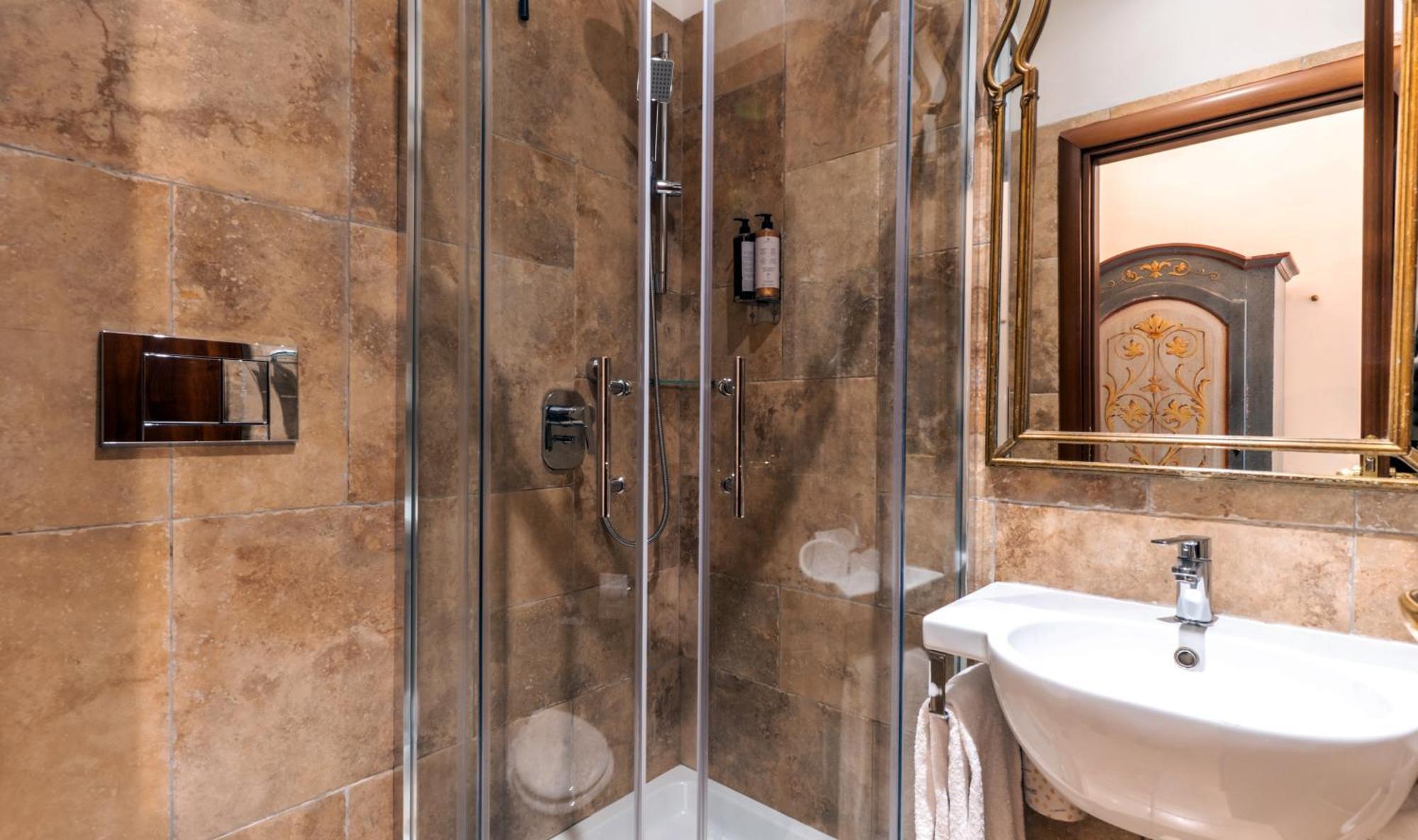 Hotell Le Clarisse Pantheon 3*